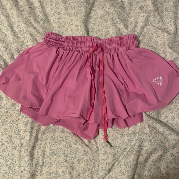 Pants - Pink flowy shorts